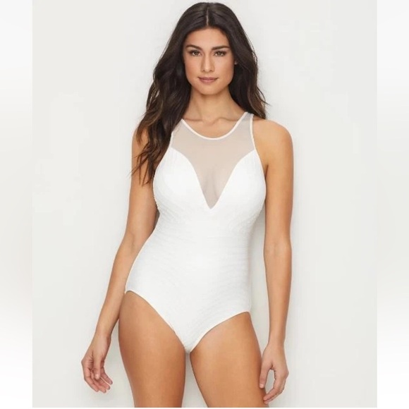 NWT Contours by Coco Reef High Neck One Piece Swimsuit Size 8 32 C Cup - Picture 1 of 11